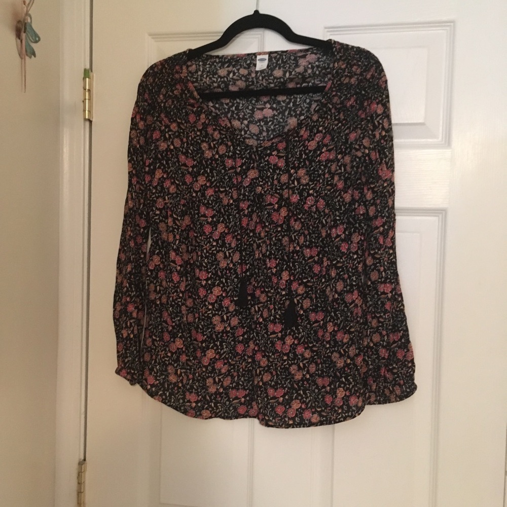 Worn once floral pleasant top